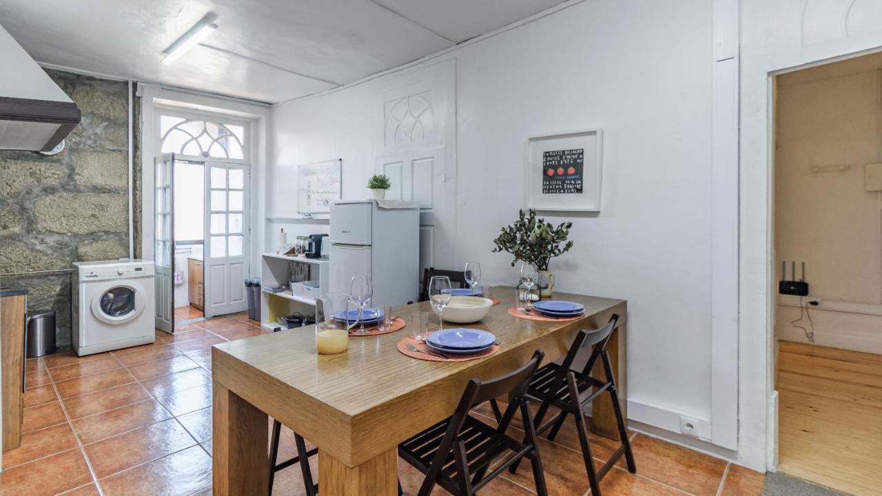 Porto 61 - Bright 2Br W/ Balcony By Lovelystay エクステリア 写真